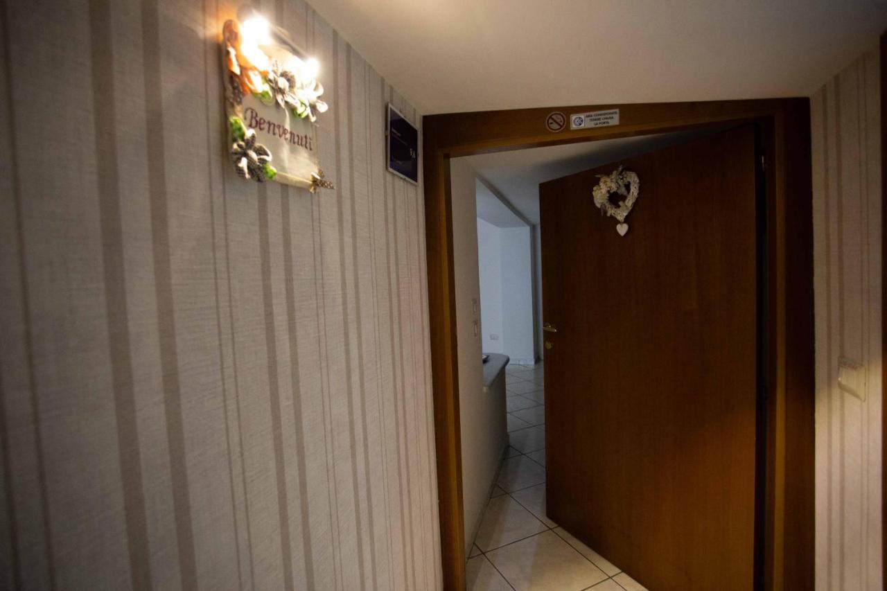カゼルタHouse Da Maryアパートメント エクステリア 写真