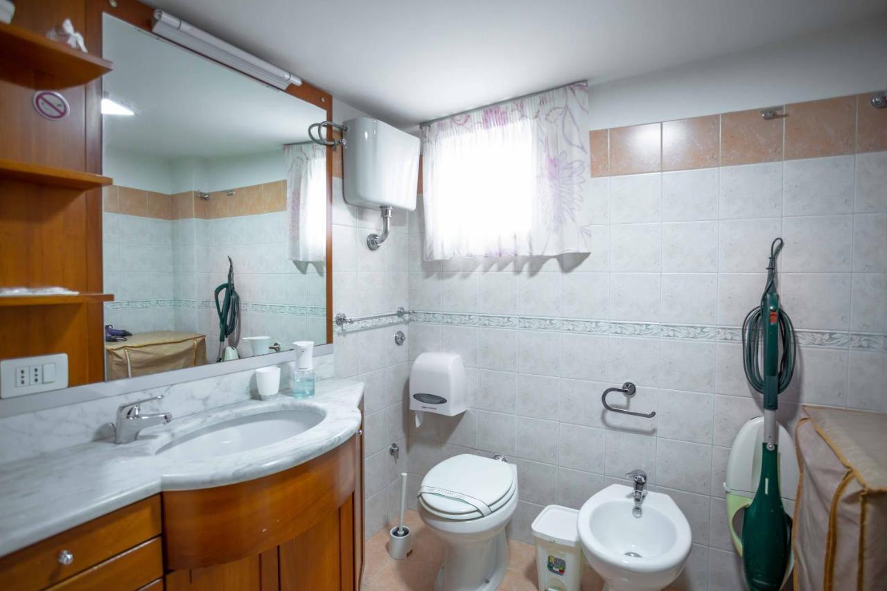 カゼルタHouse Da Maryアパートメント エクステリア 写真