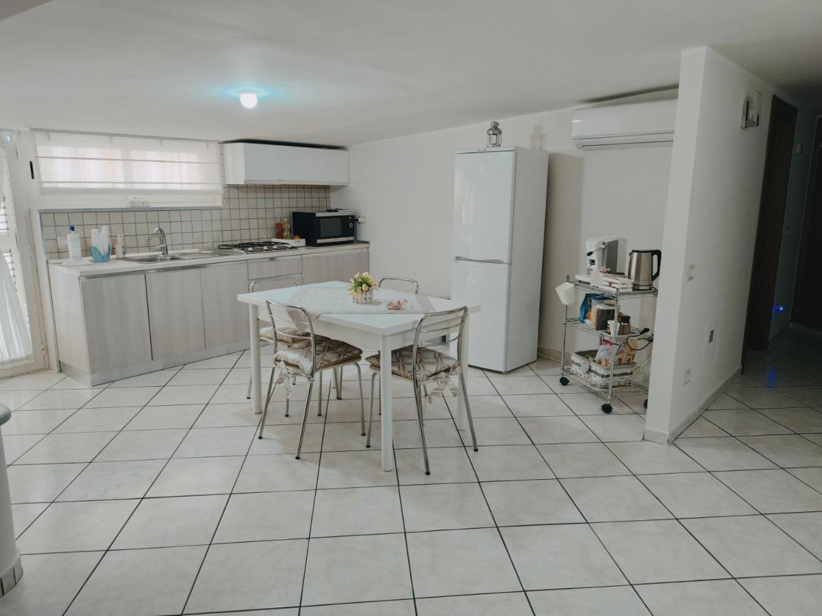 カゼルタHouse Da Maryアパートメント エクステリア 写真