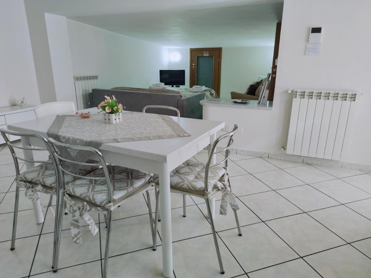 カゼルタHouse Da Maryアパートメント エクステリア 写真